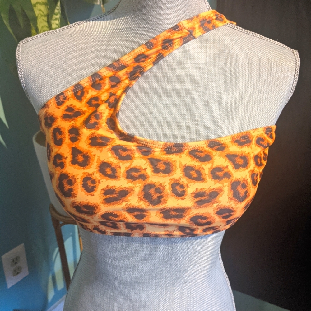 Cheetah multi way Dollboxx bikini top